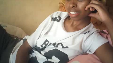 marycutie online show from May 19, 11:28 am