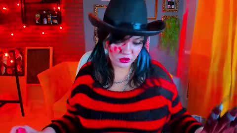 Mary online show from October 31, 4:13 am