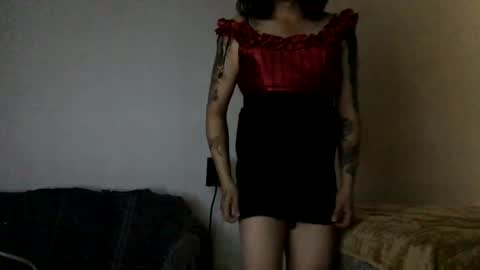 Snapshot of marylinda420 chatting on February 22, 3:25 pm Mariana online show from February 22, 3:25 pm