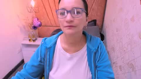 Marylin online show from October 23, 7:59 pm