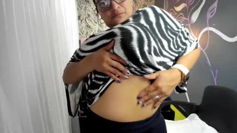 Marylin online show from March 1, 10:53 pm