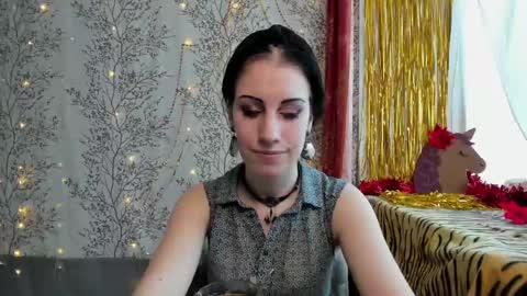 Mary Lou online show from December 27, 7:08 am