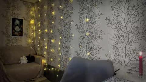 Mary Lou online show from October 31, 2:06 pm