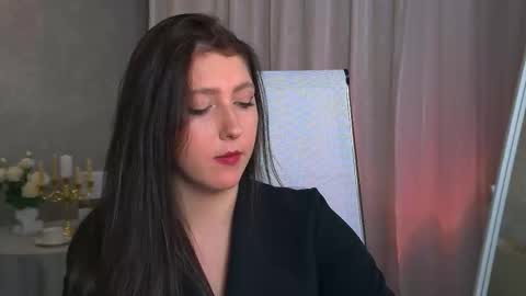 Mary Miller online show from October 10, 1:06 pm