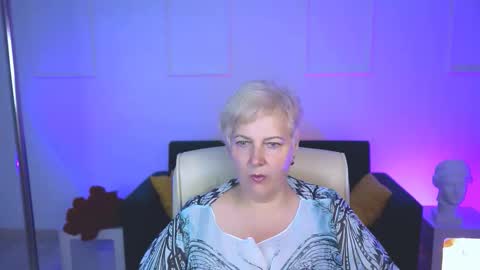 Snapshot of marymogan chatting on September 11, 8:48 am marymogan online show from September 11, 8:48 am