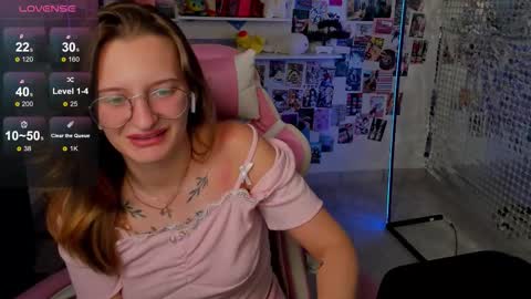 maryyy_may online show from September 10, 6:42 pm