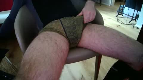 mas 333 online show from November 24, 1:43 pm