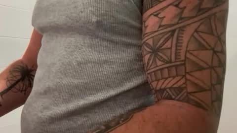 masachusset online show from February 1, 10:01 am