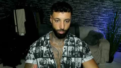 masculineguy69 online show from July 2, 12:21 pm