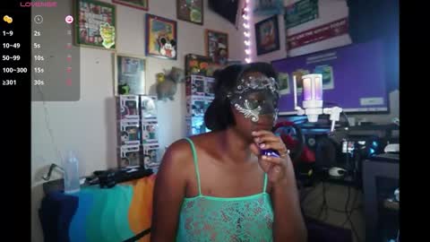 Snapshot of maskedmilf822397 chatting on October 27, 6:41 pm maskedmilf822397 online show from October 27, 6:41 pm
