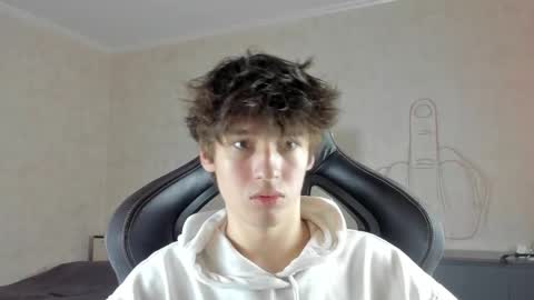 mason_jr online show from September 25, 3:08 pm