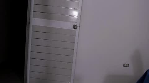 Lucas online show from February 25, 3:09 am