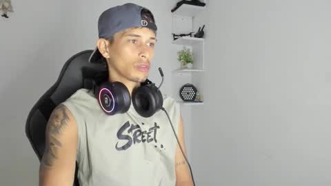 Alpha junior online show from January 13, 8:38 pm