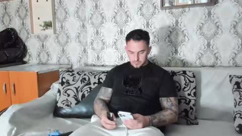 Snapshot of mastermusclejon chatting on March 4, 8:27 pm Jon online show from March 4, 8:27 pm