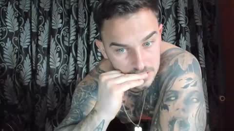 Snapshot of mastermusclejon chatting on December 29, 8:58 pm Jon online show from December 29, 8:58 pm