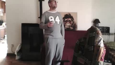 mat11efou online show from February 18, 12:17 pm