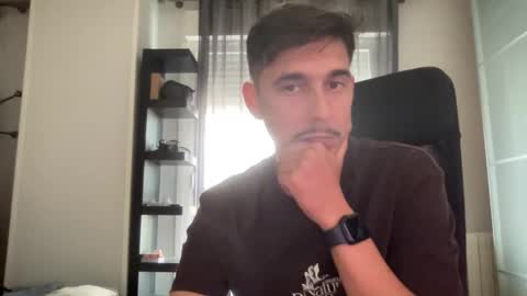 Aaron online show from October 17, 2:21 pm