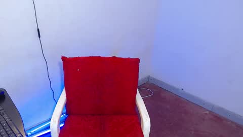 Mateo and Noah online show from February 26, 7:39 pm