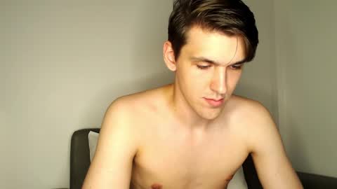 Snapshot of mateo_zeus chatting on January 27, 5:15 pm mateo_zeus online show from January 27, 5:15 pm