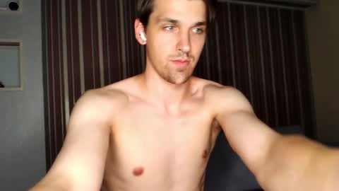 Snapshot of mateo_zeus chatting on February 10, 5:30 pm mateo_zeus online show from February 10, 5:30 pm