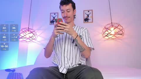Mateo Collins online show from June 8, 7:59 pm