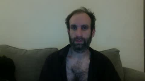 Snapshot of mateussinch chatting on March 6, 9:25 am mateussinch online show from March 6, 9:25 am