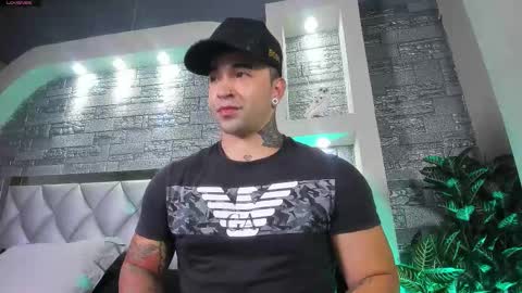 Snapshot of mathew_colt chatting on September 11, 8:43 pm mathew_colt online show from September 11, 8:43 pm
