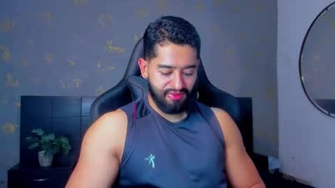 Mathew Flintt  online show from December 4, 8:08 pm