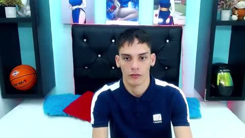 mathews_hot21 online show from September 8, 3:44 pm