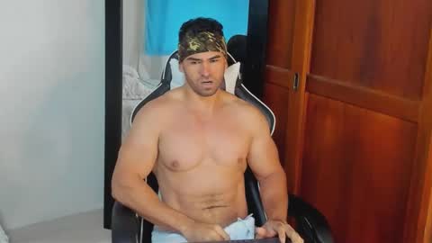 mathews_smith online show from January 15, 1:20 pm