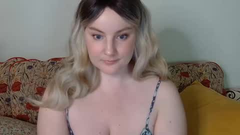 mathilde_solveig online show from January 25, 8:42 pm