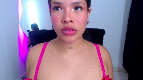 Snapshot of mati0421 chatting on March 10, 3:23 am Mati04 online show from March 10, 3:23 am