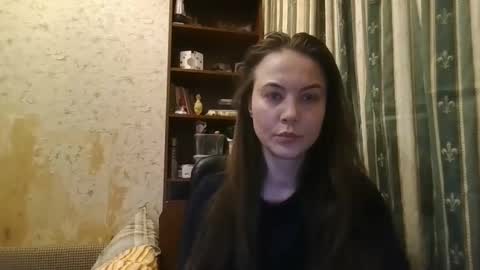 Snapshot of mati1da chatting on March 4, 5:53 am Matild online show from March 4, 5:53 am