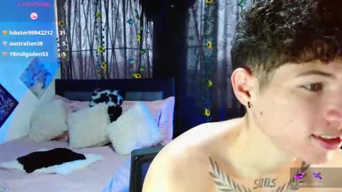     online show from April 3, 8:27 pm