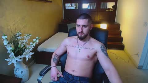 MatiasDean online show from March 5, 9:05 am