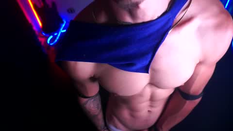 Snapshot of matiusdf chatting on February 1, 3:39 pm matius online show from February 1, 3:39 pm