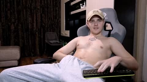 Snapshot of matt_aniston chatting on January 31, 2:58 am Matt online show from January 31, 2:58 am