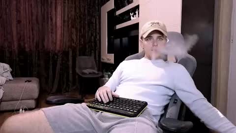 Snapshot of matt_aniston chatting on February 14, 10:38 am Matt online show from February 14, 10:38 am