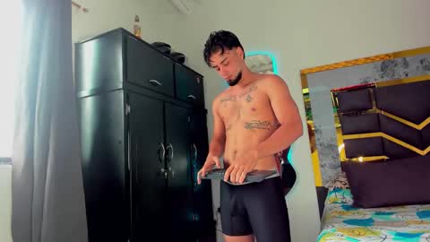 Matt online show from November 13, 7:27 pm