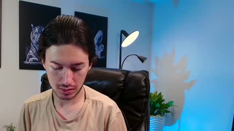 Snapshot of matteo_simpson chatting on February 10, 7:07 pm Matteo simpson online show from February 10, 7:07 pm