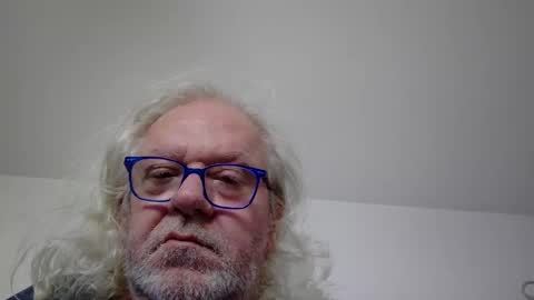 Matthias online show from October 12, 1:37 pm