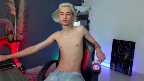 mattias     online show from October 7, 4:30 am