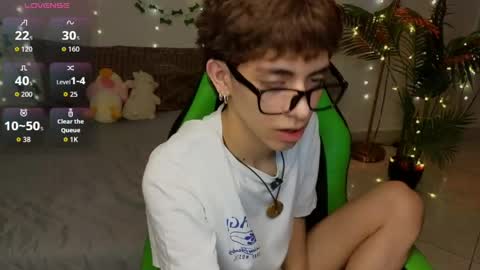 matty_spark online show from April 10, 1:16 pm