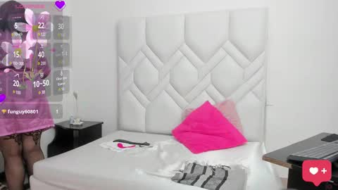 ISABEL online show from February 17, 11:00 pm