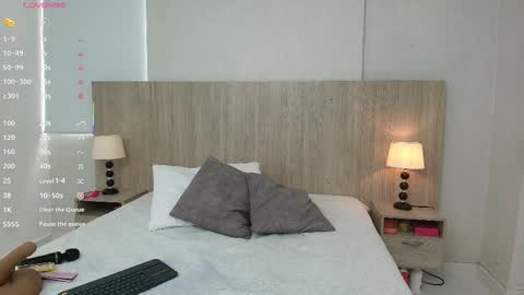 katerin online show from October 12, 11:36 am