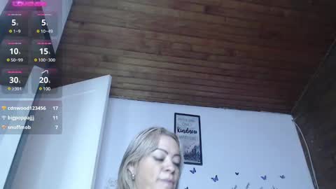 Snapshot of mature_liaa chatting on March 3, 6:35 pm Mature liaa online show from March 3, 6:35 pm