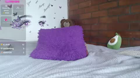 Snapshot of mature_liaa chatting on February 17, 2:06 pm Mature liaa online show from February 17, 2:06 pm