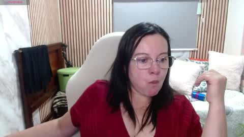 Sonia online show from May 15, 11:45 pm