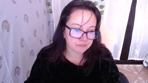 Sonia online show from February 15, 4:23 pm