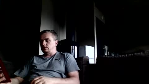 matureontheedge online show from July 16, 7:06 pm